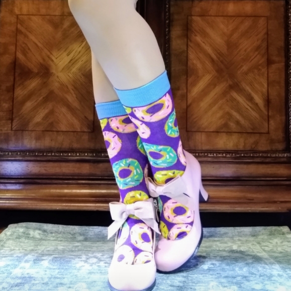 Socks with Personality! - Picture 4 of 7